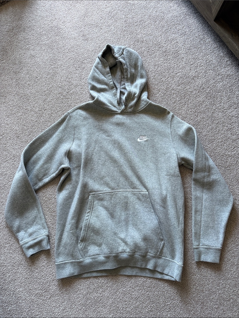 NWOT Nike Gray Men's Pullover Logo Hoodie